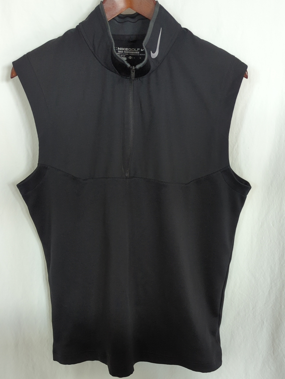 Nike Golf Tour Men's Performance 1/4 Zip Vest Black Dri-FIT Medium 639886